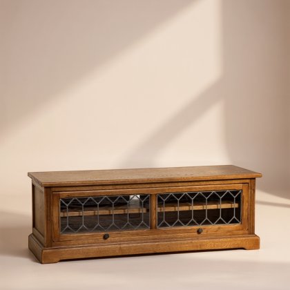 Old Charm TV Cabinet Old Charm TV Cabinet