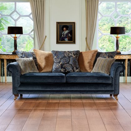 Charlbury Grand Sofa Charlbury Grand Sofa
