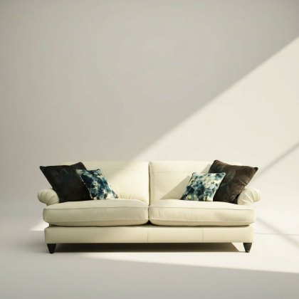 Evesham Grand Sofa in Leather Evesham Grand Sofa in Leather