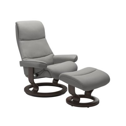 View Chair in Leather, Classic Base with Footstool View Chair in Leather, Classic Base with Footstool