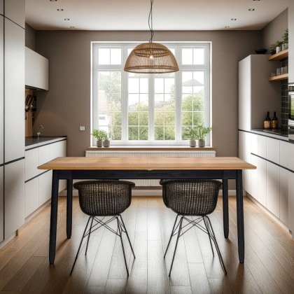 Ercol Monza Medium Extending Dining Table Ercol Monza Medium Extending Dining Table