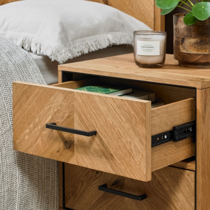 Riva Oak 2 Drawer Nightstand