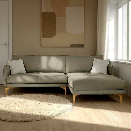 Ercol Aosta Small Chaise RHF in Leather Ercol Aosta Small Chaise RHF in Leather