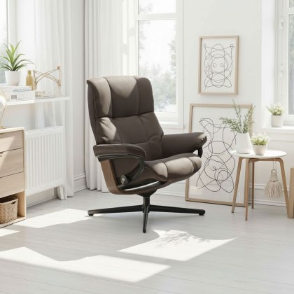 Mayfair Chair in Leather, Cross Base Mayfair Chair in Leather, Cross Base