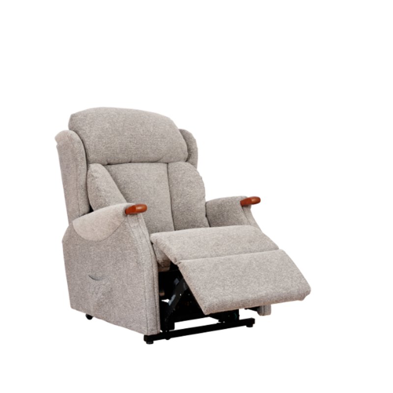 Celebrity Celebrity Canterbury Petite Recliner in Aquaclean