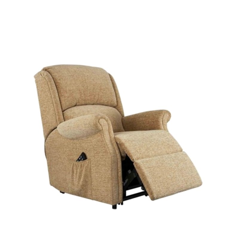 Celebrity Celebrity Regent Grande Recliner in Performance Plus