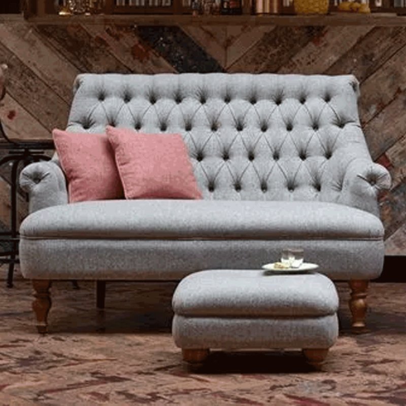 Old Charm Pickering Compact 3 Seater Sofa in Leather