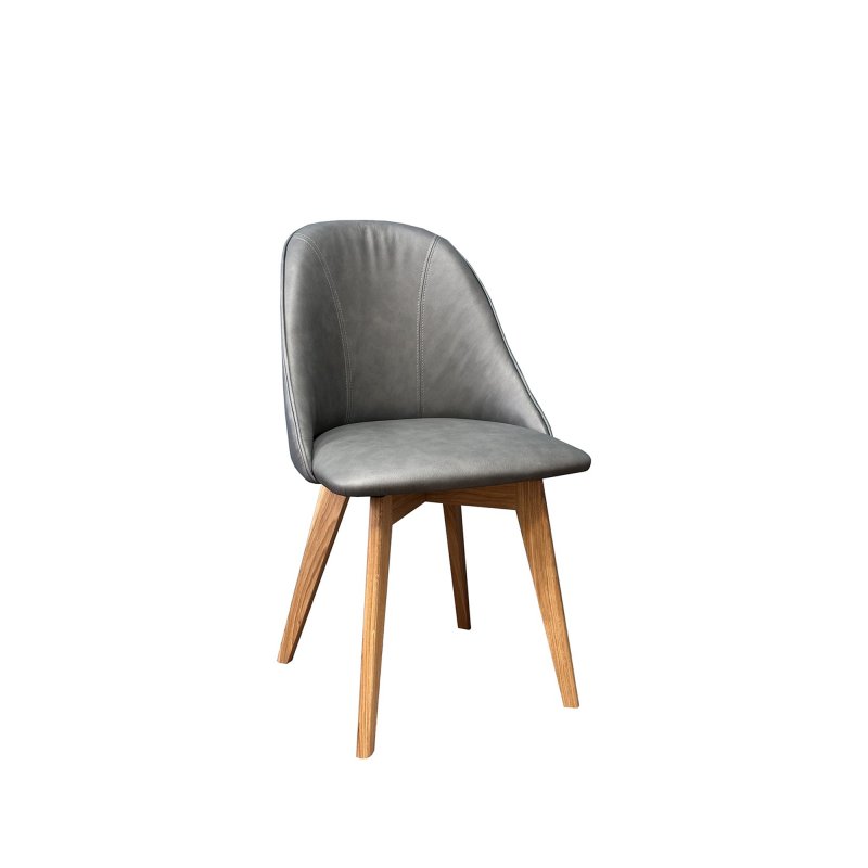 TCH Furniture Lundin Kiyv Swivel Chair in Leather