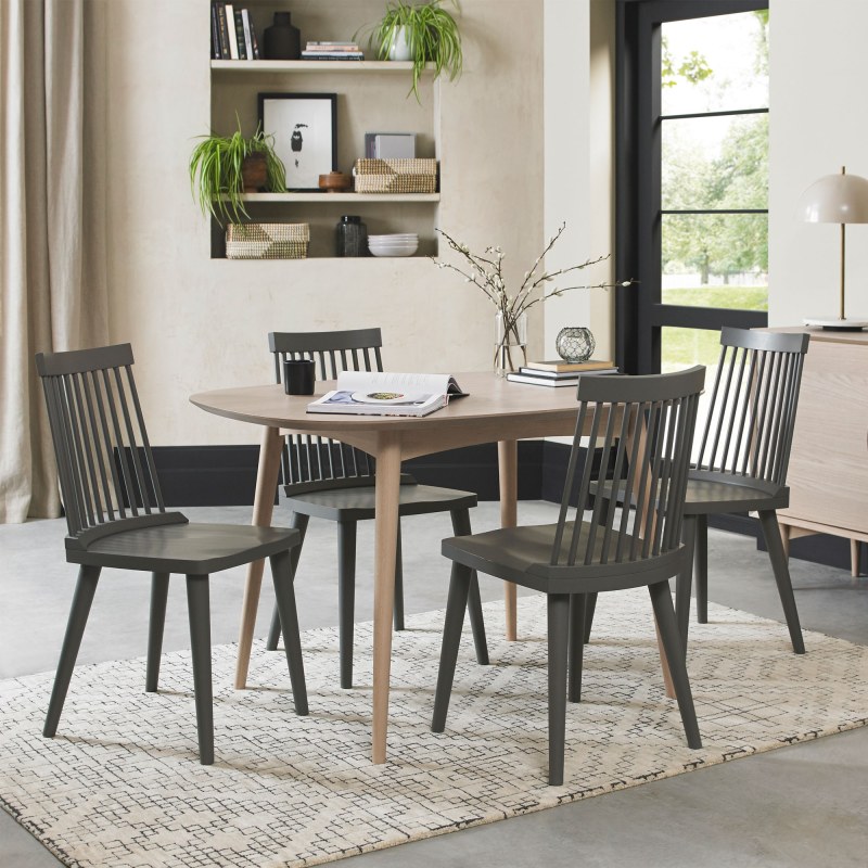 Bentley Designs Dansk Scandi Oak 4 Seater Table