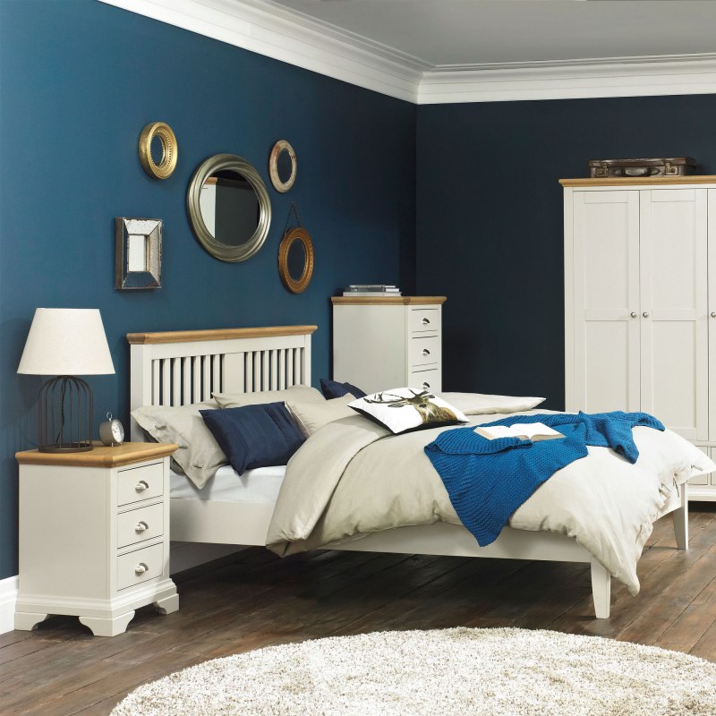 Bentley Designs Hampstead Two Tone 135cm Bedstead