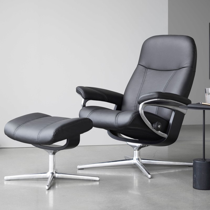 Stressless Stressless Consul Chair in Leather, Cross Base with Footstool