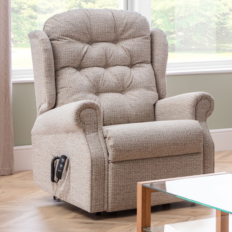 Celebrity Celebrity Woburn Grande Recliner in Fabric