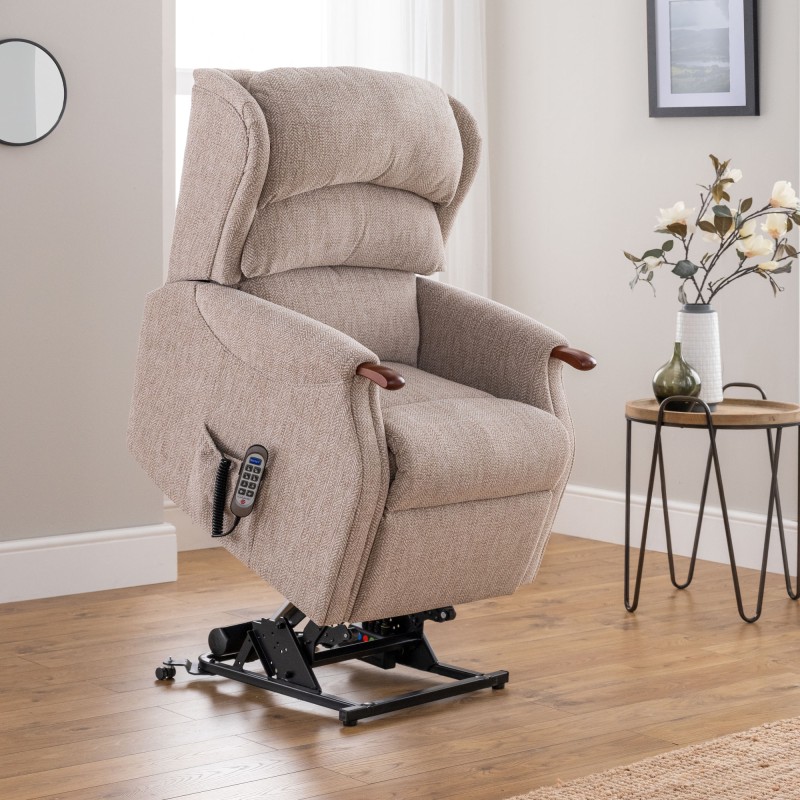 Celebrity Celebrity Westbury Grande Riser Recliner in Fabric